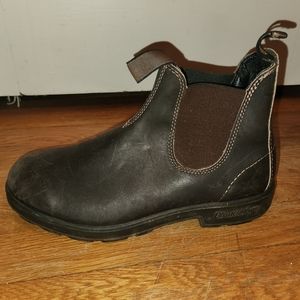 Blundstone brown leather slip on boots